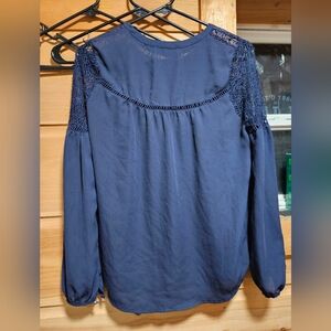 Womens Heartloom Size Snall Blouse Navy Blue Fits Like A Medium With Lace